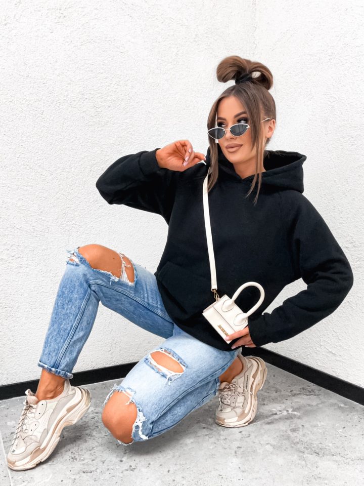 QUEEN Black Hoodie One Size - Image 2