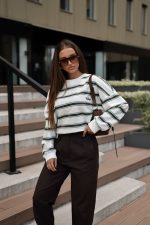 Xana Vintage White Sweatshirt - Image 3