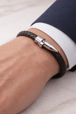 YVON B051559 Men's Brown Leather Bracelet with Shiny Clasp - Image 3