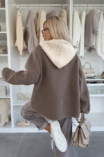 Lisa Brown Fleece sweatshirt for women (Copy) - Image 2